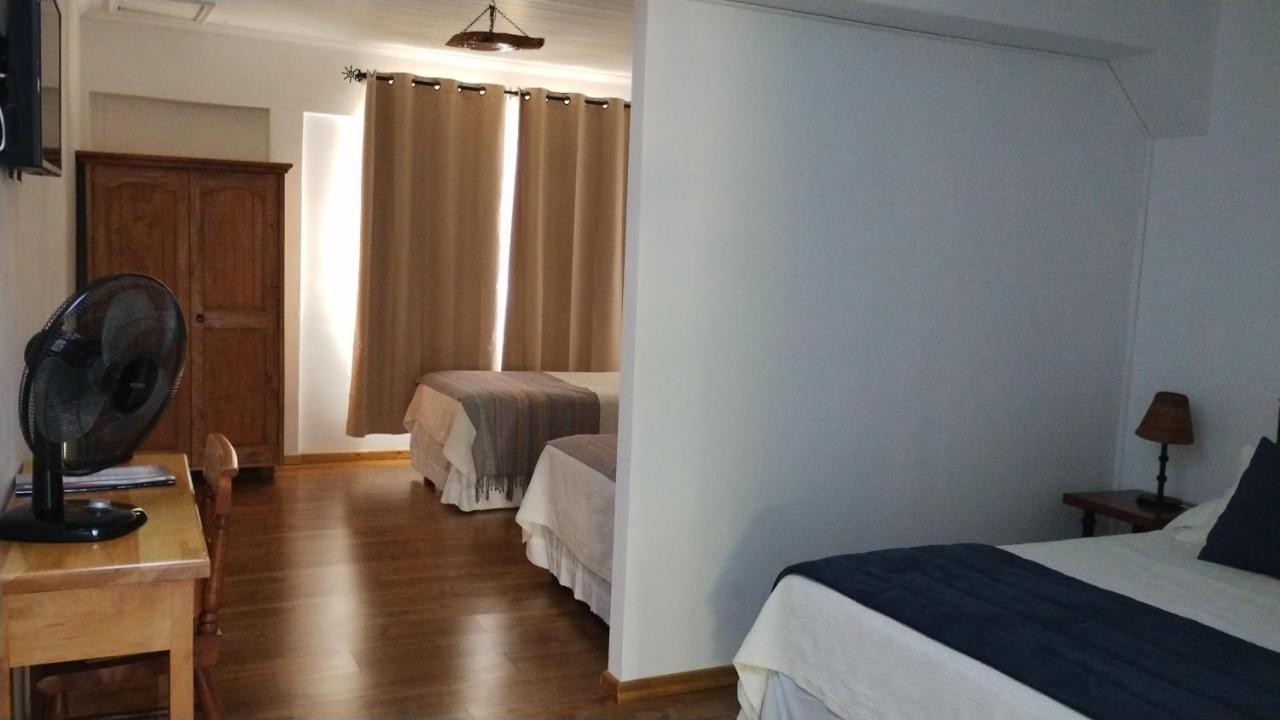 Hostal Petit Verdot Santa Cruz Quarto foto